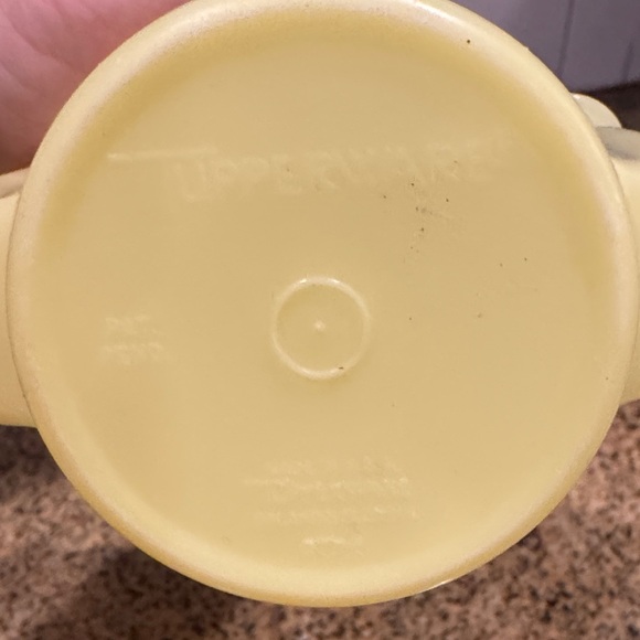 Tupperware Yellow Sugar Storage Container - Picture 2 of 5
